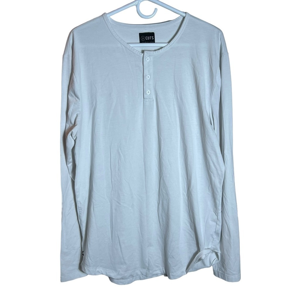 Cuts Clothing Men's Long Sleeve Henley T-Shirt PYCA Pro Curve Hem, XXL